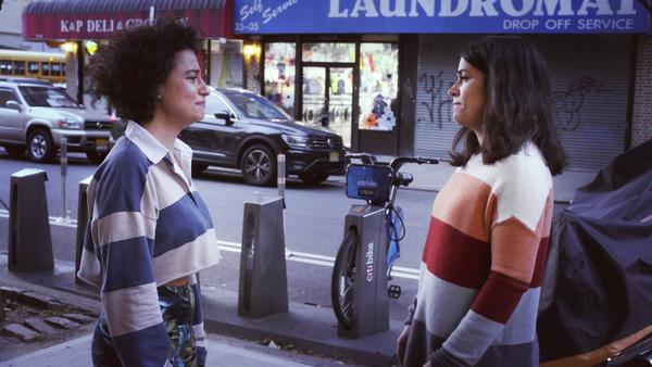 Watch Broad City Streaming Online Hulu Free Trial
